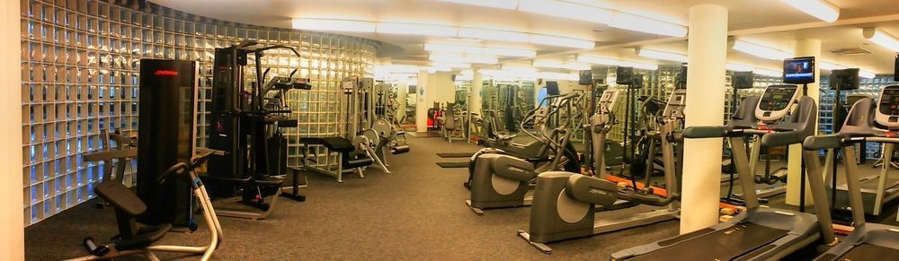 Palisades Premier Conference Center Hotel ภายนอก รูปภาพ