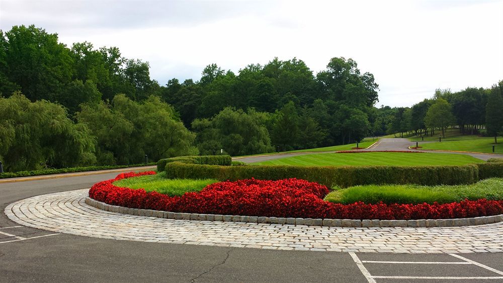 Palisades Premier Conference Center Hotel ภายนอก รูปภาพ