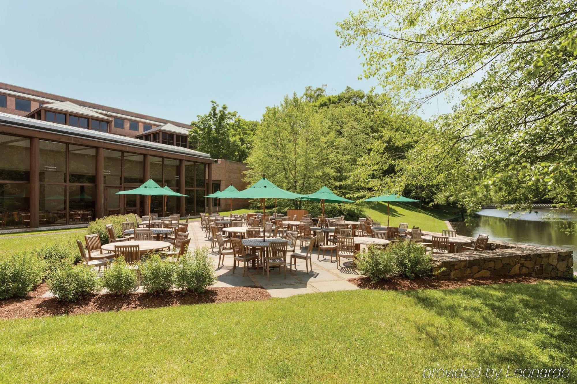 Palisades Premier Conference Center Hotel ภายนอก รูปภาพ